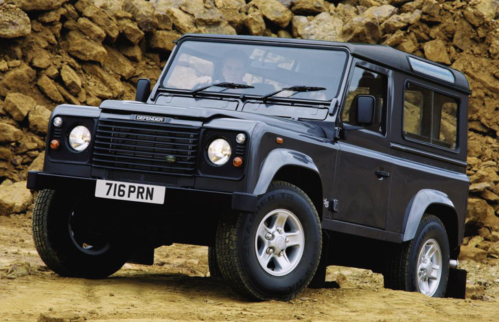 A Land Rover elvesztette a régi Defender formaterv jogait