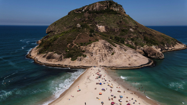 Mobilos helyfoglalással lehetne újra strandolni Rio de Janeiróban