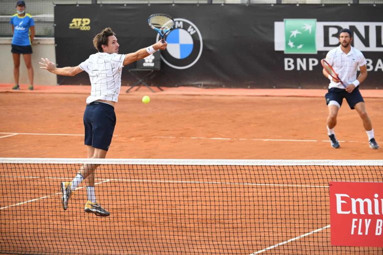 Melzer/Roger-Vasselin Save 3 M.P. In Rome Opener Melzer/Roger-Vasselin Save 3 M.P. In Rome Opener