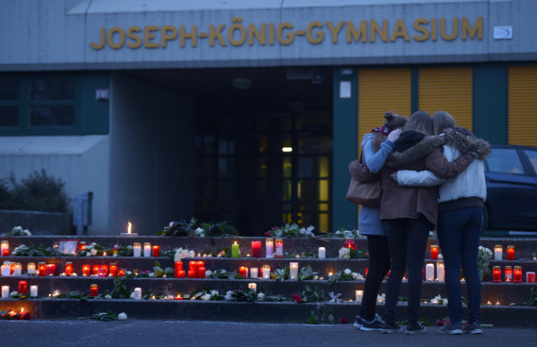 Százötven embert ölt meg egy depressziós pilóta Százötven embert ölt meg egy depressziós pilóta