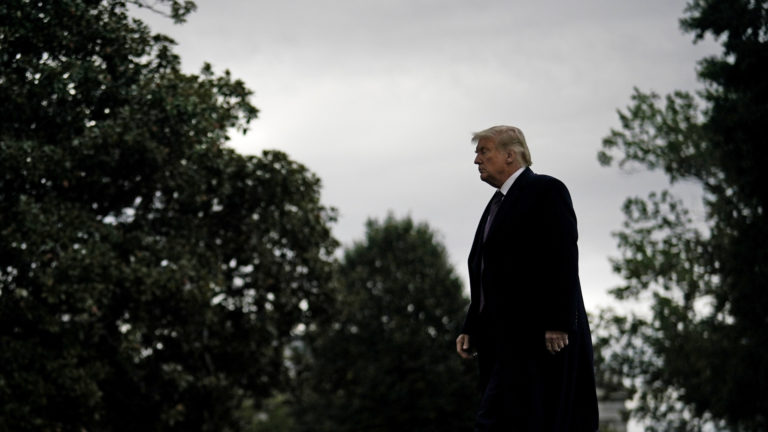 Virtuálisan tartja meg kampányeseményeit Donald Trump Virtuálisan tartja meg kampányeseményeit Donald Trump